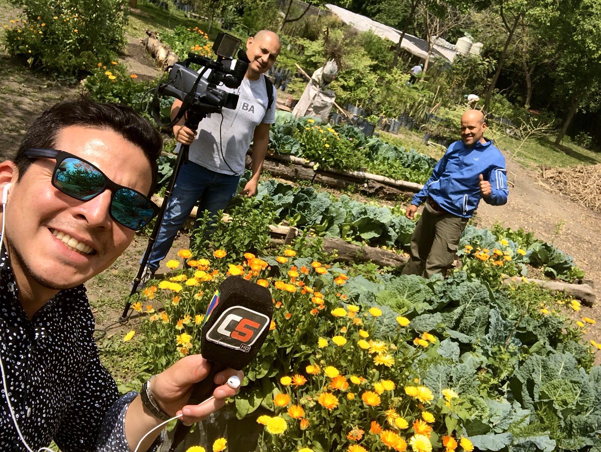 Un lujo el Movil del día de hoy! #EnVivo para toda la provincia a través de <a href="/canal5tucuman/">Canal 5 - Tucumán</a>  visitamos el predio de la FUNDACIÓN FORESTAR (sgto Cabral y Padilla) donde recorrimos 5 hectáreas de forestación, reciclaje, jardín, huertas y aves. 

Increíble su trabajo por el 1/2 amb!