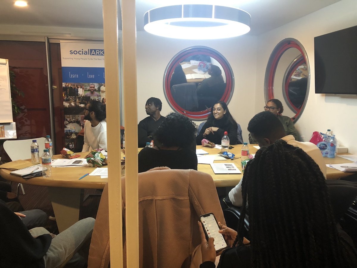 SocialArkCIO's tweet image. Love that our #FoundingMembers  who #CoDesigned our new &amp;amp; improved Step Up programme are now #CoDelivering it too! Massive shoutout to @_humanistics &amp;amp; @BreakingChainsX #SocialArkFamily #LivedExperience Also huge thanks to the lovely Beverley for looking after us @redboxlbc