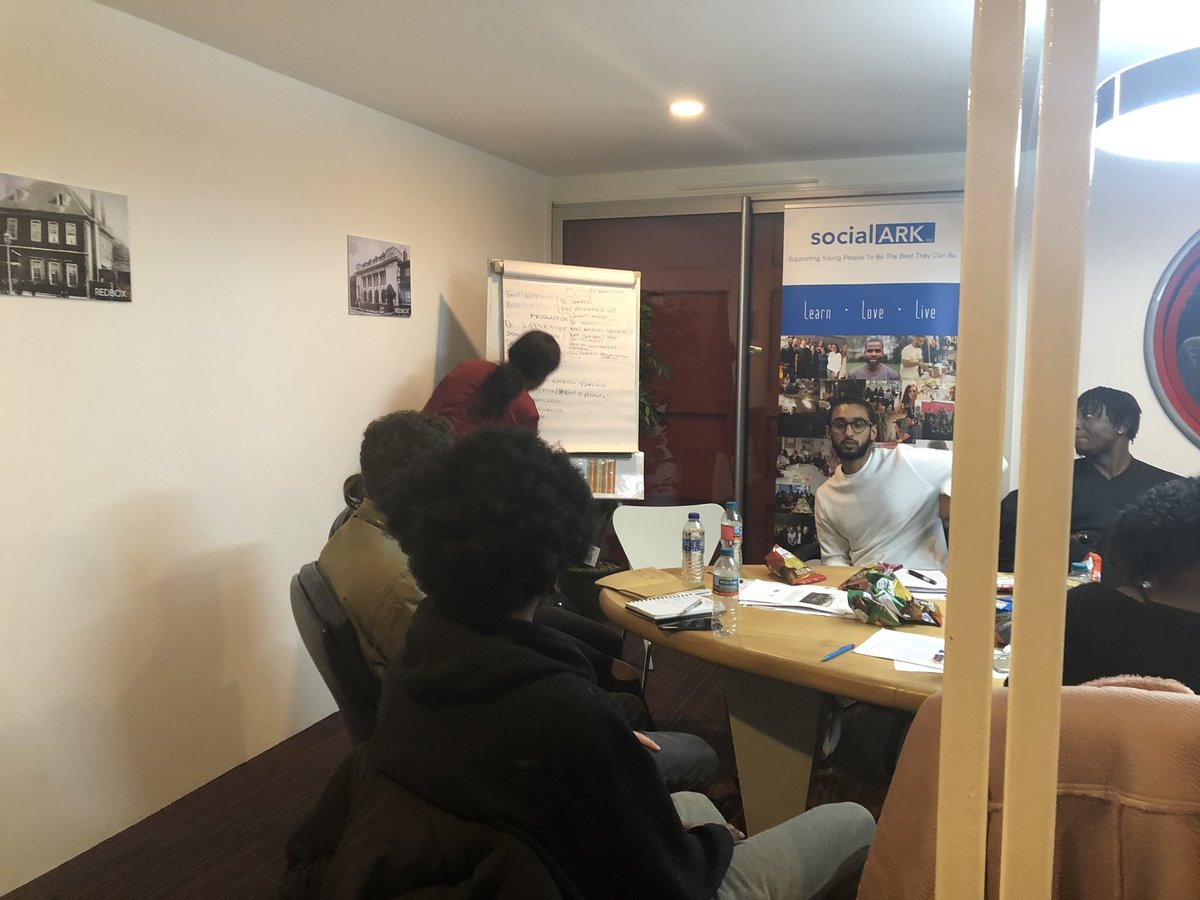 SocialArkCIO's tweet image. Love that our #FoundingMembers  who #CoDesigned our new &amp;amp; improved Step Up programme are now #CoDelivering it too! Massive shoutout to @_humanistics &amp;amp; @BreakingChainsX #SocialArkFamily #LivedExperience Also huge thanks to the lovely Beverley for looking after us @redboxlbc