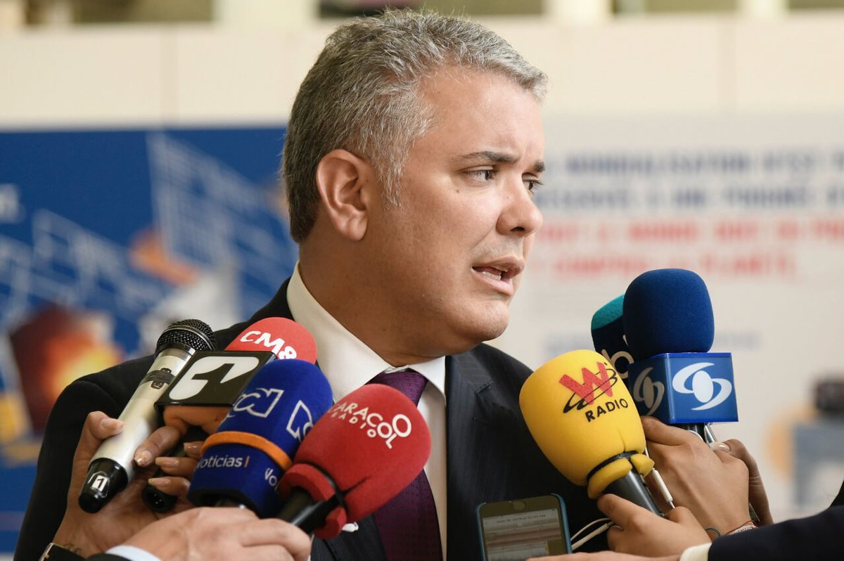 elespectador's tweet photo. “Hay que capturarla, la vamos a capturar”: presidente Duque sobre Aida Merlano. https://t.co/jNvNR2GMSc https://t.co/pKwYOUBeSc