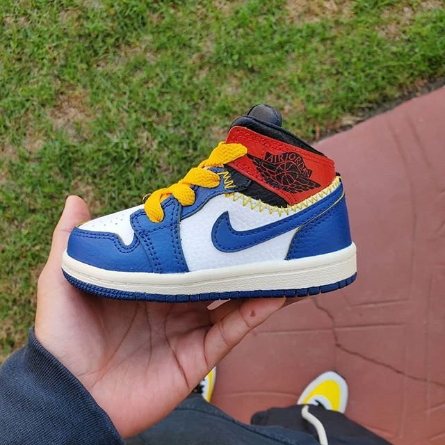 SOLELINKS's tweet photo. 👀👶🏻@unionlosangeles https://t.co/CvbIjmbjZU