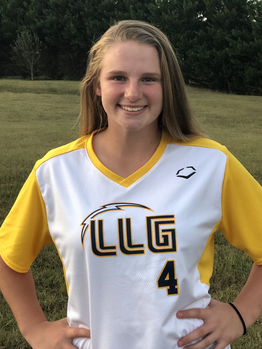 KadieBecker2023's tweet photo. Love the new threads....#llgdemarco @LLG_DeMarco @LLGCOACH @Moniquebecker66 #stylinandprofiling https://t.co/Fa1dFLCCvj