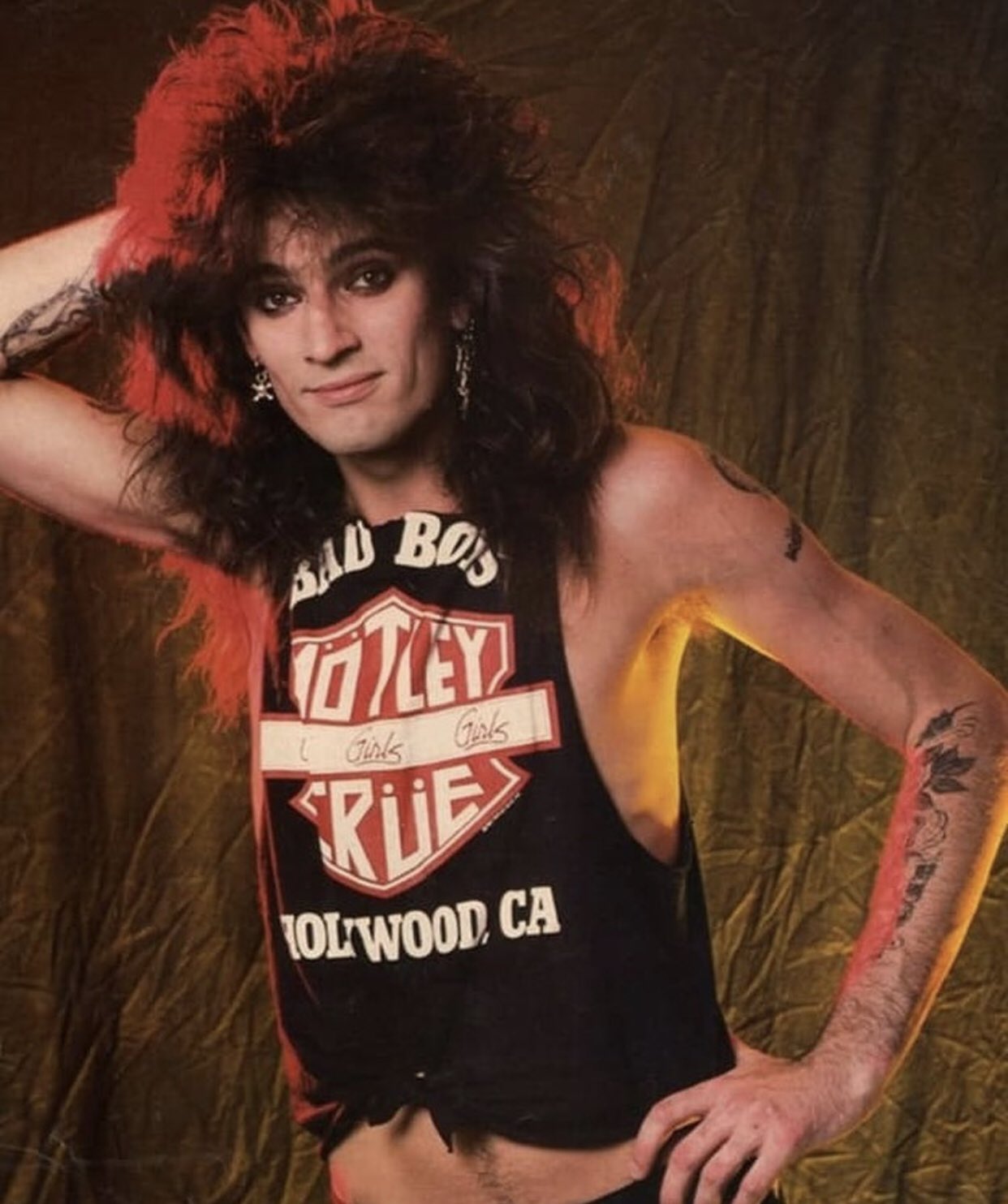 HAPPY BIRTHDAY TO THE RADDEST DRUMMER, THE ONE AND ONLY TOMMY LEE! I LOVE YOU   