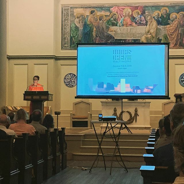 bmoreheritage's tweet photo. Margaret De Arcangelis, this year’s Doors Open Baltimore committee chair and assistant director of the Baltimore Museum of Industry (@baltimoremuseumofindustry) introducing Jerome Gray! #exploremoredoors #bmorehistoric #dob2019 https://t.co/LdJZ0U7Khg