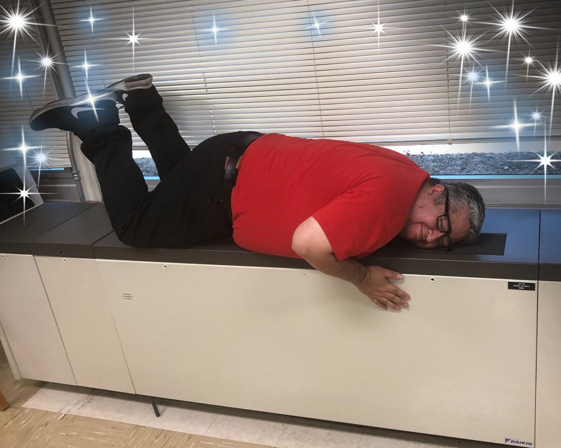 Wooten4th's tweet photo. After 8 long weeks the AC finally works! The little things that make a teacher happy. #itwastoohot #ac #October3rd https://t.co/s19MX8k0TN