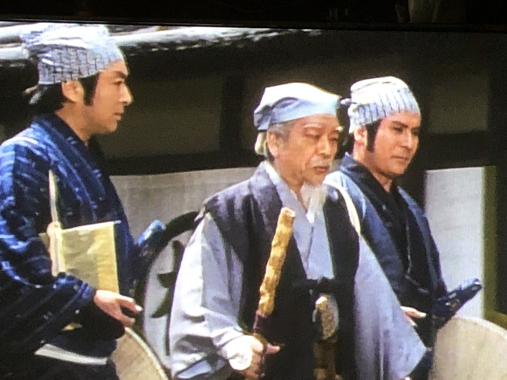 風車 水戸黄門第21部14話 瞼の父は偽黄門 宇和島 3代目黄門さま 佐野浅夫が偽黄門役でテスト出演 本物の黄門 さまは助格と喧嘩別れ そのため 悪退治 旅立ちの時も声をかけない始末 逆に 偽物の黄門さまとは仲が良かったようですが