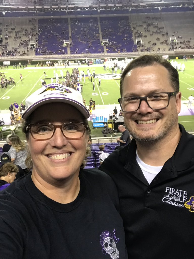 Tracie Below tweet media