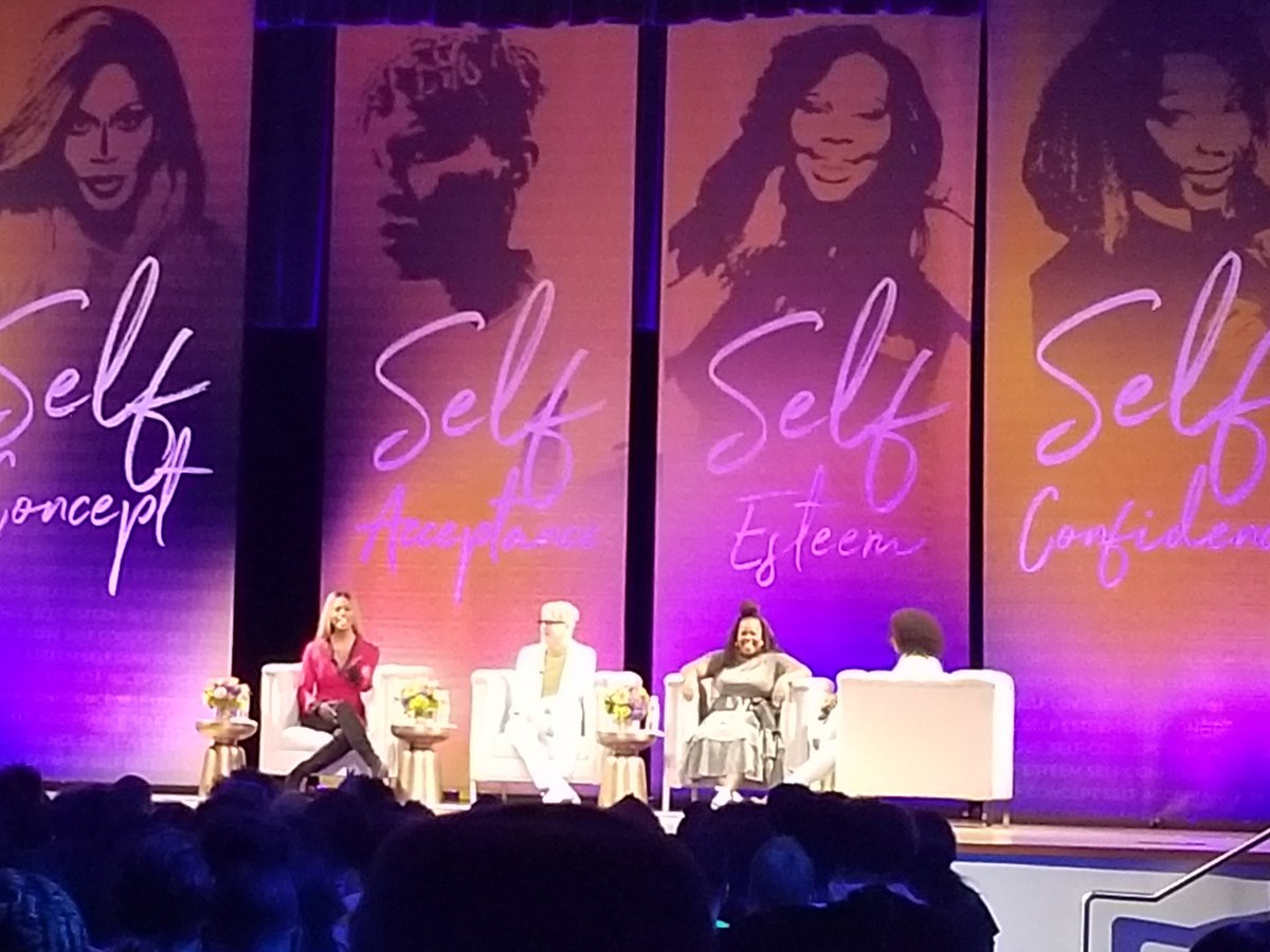 TeasleySl's tweet photo. Another Wonderful Chancellor's Series Event. Love the Skin you are in! Self Confidence  + Self Esteem + Self Acceptance  + Self Concept = Self Love https://t.co/7HgmaUqT73