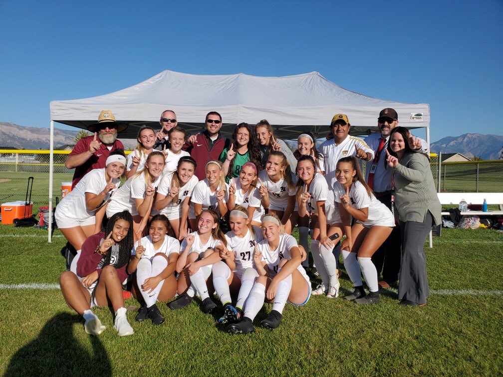 Region champs! 

Congrats ladies. Thanks to all the support from @KnightsAdmin and <a href="/nridgesports/">Northridge Athletics</a>. Thanks parents for the support. 

Years of hard work. Proud of you ladies. 

Goals by Tiani Fonoti (x2)
Assist by Sierra Sivulich (x2)