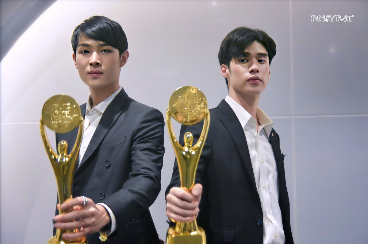 อยู่ด้วยกันมันก็ดีแบบนี้ล่ะ

#boomkrittapak 
#peakpeemapol 
#boompeak
#sunnyboom🌻🌻 
#บ้านมหาลัยเสาไฟนก 
#thailandmasteryouth2019