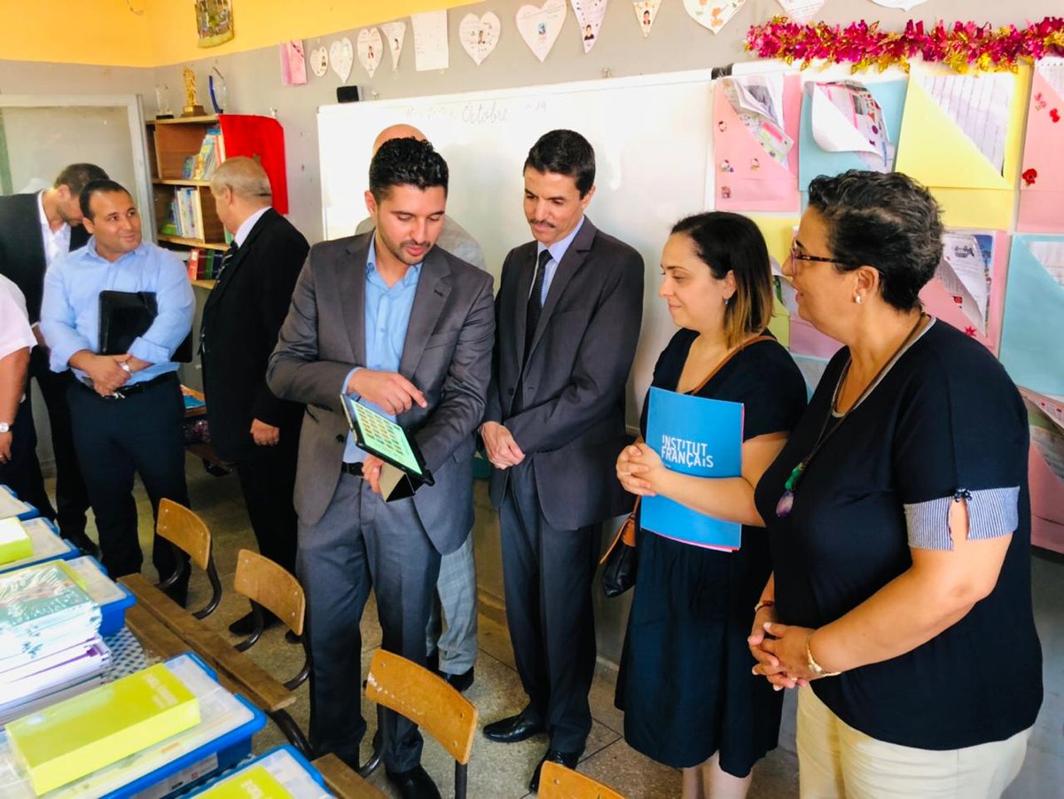 Bayla_Khalid's tweet photo. Nous étions très heureux et honorés à école Sidi Abdelkrim DP Settat @Arefcasasettat , de la visite de Mme @ilhamlaaziz directrice Genie, Mr Milloux et Mme Diouri @IFMaroc @AmbaFranceMaroc lors de la cérémonie de remise de prix médiascol 2019.
@taalimtice @MarocEducation https://t.co/PHXqrdpVdY