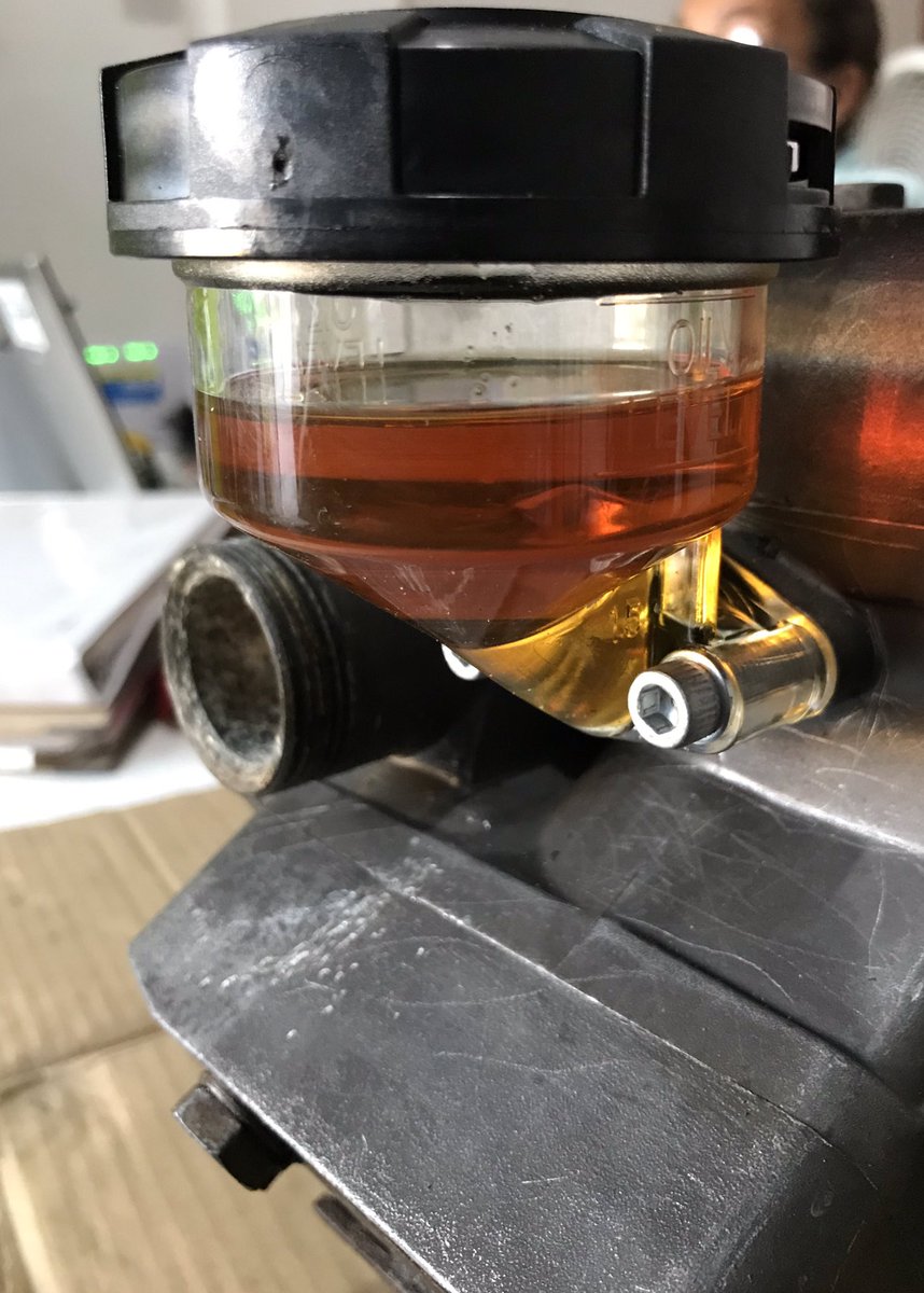 AspersorTampico's tweet photo. Bomba Kappa43 de tractor se va lista para otra temporada de trabajo
Se le cambió el aceite, se reemplazó el vaso del aceite, se cambiaron las membranas, se le dió limpieza a las válvulas y estetica. 
Al distribuidor de presión se le dió mantenimiento.
Reparamos para evitar costos https://t.co/JPLMgszLWU
