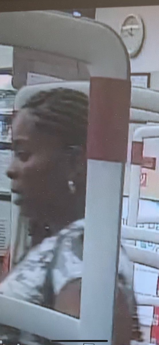 MtWashingtonPD's tweet photo. We are once again asking for your help as we try to identify people in reference to a shoplifting case. If you have any information, please call 502-538-8143 &amp; ask for Detective Schmidt. Thank you &amp; we appreciate your help. #MWPDCommunityStrong #WeNeedYourHelp #CanYouIdentify https://t.co/zfiKrivmbV