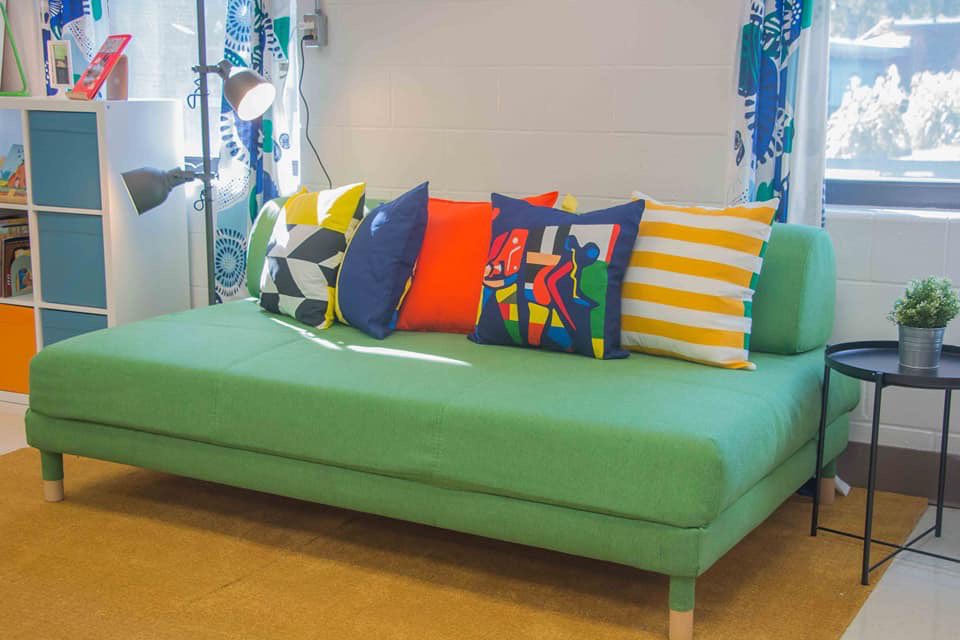 RGEFNews's tweet photo. The Believe Project literary space at Glasgow Elementary in the Riverview Gardens School District est 10/1/19 https://t.co/AY5lBLSdz6