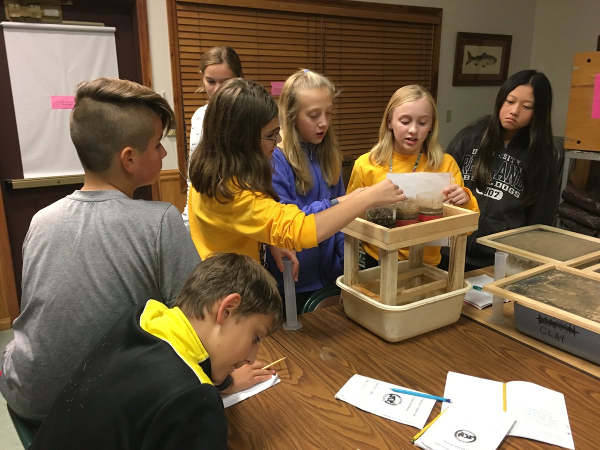 abelscience's tweet photo. Night number two at Trees for Tomorrow!  Going strong at 8:00pm, learning about ground water and checking out the animals!  #everestpride https://t.co/fEpnZYak6w