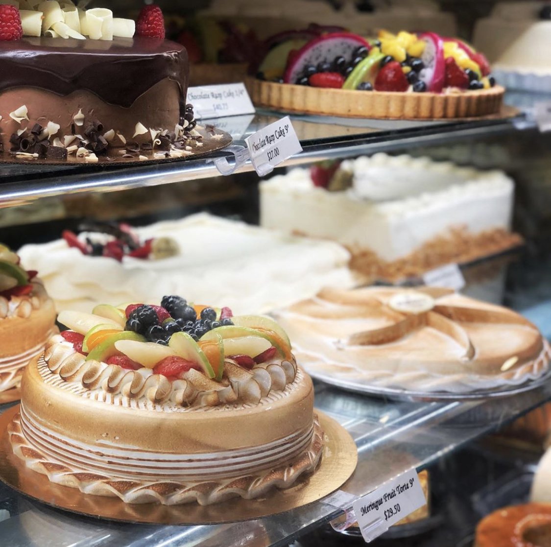 Porto's Bakery on Twitter "Cakes, cakes, and more cakes!🎂 Do you spot your favorite cake here