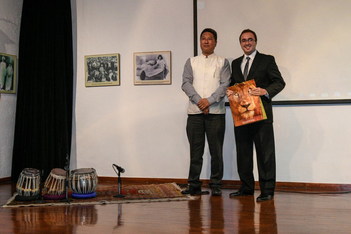 India in México (@indembmexico) on Twitter photo #Gandhi continues to inspire millions!
Prizes and certificates were given to the winners of Quiz, Painting and Essay writing competitions conducted by Embassy and @GTICCMEXICO over the year on the occasion of #Gandhi150. <a href="/IndianAssoMex/">Indian Association Of Mexico ( IAM )</a> <a href="/MEAIndia/">Randhir Jaiswal</a> @ICCR_Delhi #Gandhi continues to inspire millions!
Prizes and certificates were given to the winners of Quiz, Painting and Essay writing competitions conducted by Embassy and @GTICCMEXICO over the year on the occasion of #Gandhi150. <a href="/IndianAssoMex/">Indian Association Of Mexico ( IAM )</a> <a href="/MEAIndia/">Randhir Jaiswal</a> @ICCR_Delhi