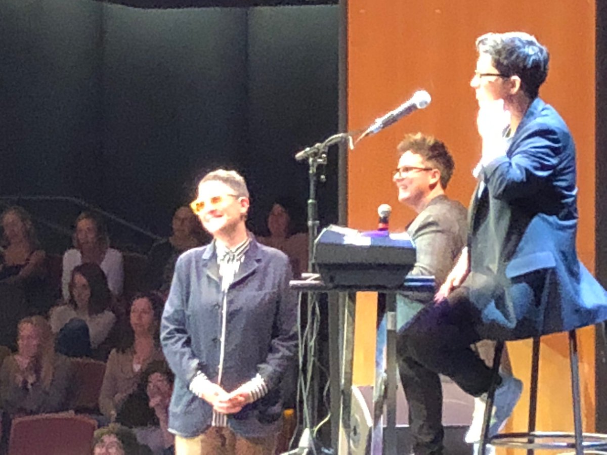 DarleneChanBks's tweet photo. Happy bday #JillSoloway fr yr friends at @LiveTalksLA. We were so proud to present a spec eve of onstage spoken word &amp; song last yr w/ @Hannahgadsby &amp; #FaithSoloway.  @transparent_tv https://t.co/8puKrThLGW