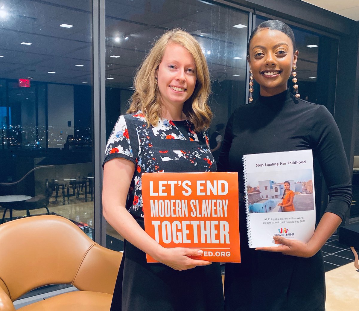 freedomunitedHQ's tweet photo. We’re proud to work with our partner @GirlsNotBrides and see our very own @Herranathegreat representing 94,215 global voices calling for an end to #ForcedChildMarriage at #UNGA in New York 💥 https://t.co/5NY4d4SF7q