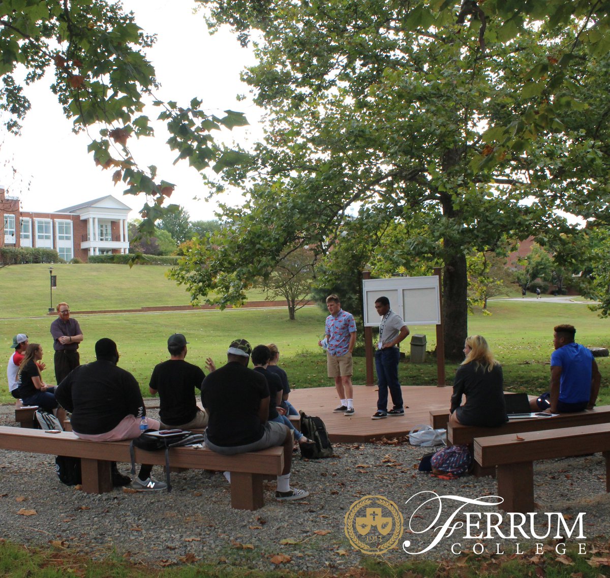 FerrumCollege's tweet photo. A great day to hold class outside! Dr. Michael Hancock-Parmer's History of Islam students enjoyed discussion with a natural backdrop this morning. #ferrumcollege #yourfuturestartsnow #trailsetter #pantherpride #fallsemester2019 @ferrumcollegehistory https://t.co/W7dwvoqHK3