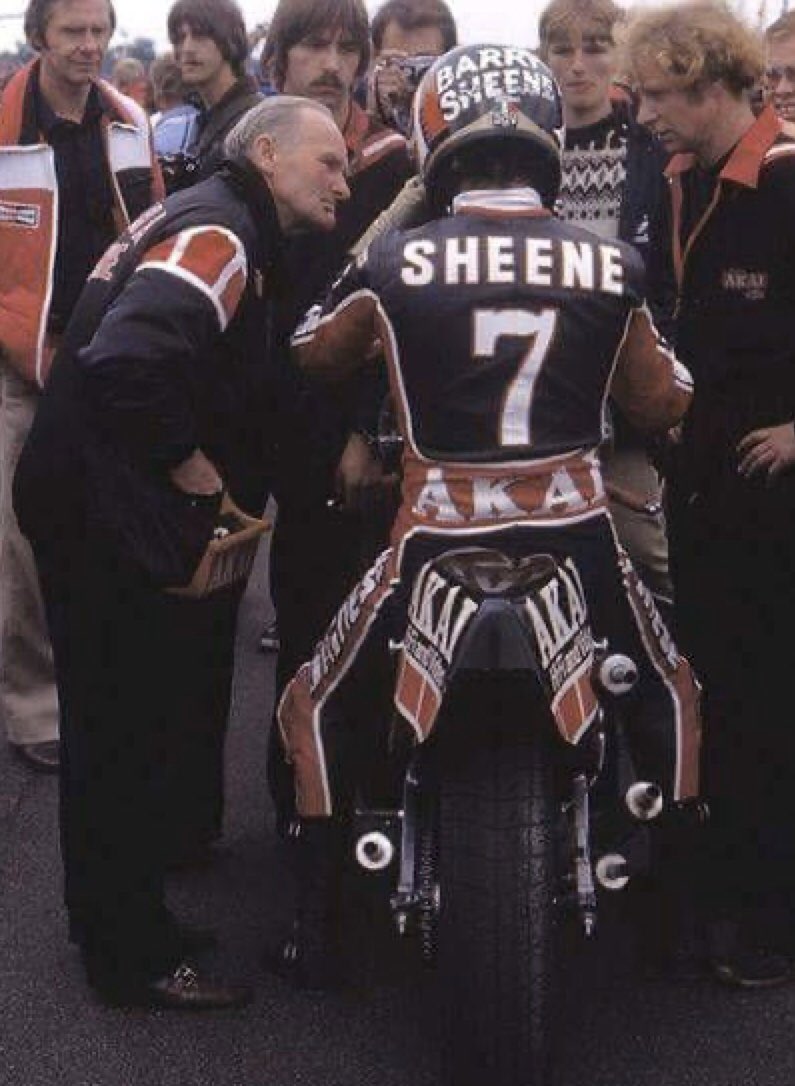 tappetgap's tweet photo. Sheene &amp; Son ... https://t.co/Jg0Wo1F1hb