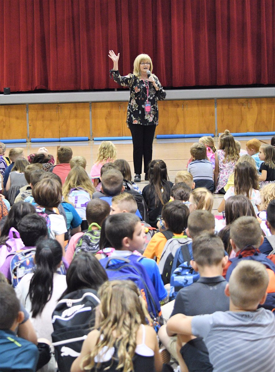 oloughlineagles's tweet photo. We are SOARing today!  We are proud to announce that O’Loughlin has been named a 2019 National Blue Ribbon School!  #nbrs2019 https://t.co/FNjrCYunKk