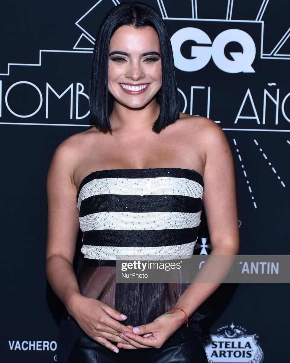 FC_ChrisletPeru's tweet photo. Scarlet Gruber en los premios #HombresGQ 2019 👸🌟
@ScarletGruber 
@GQMexico

#ScarletGruber https://t.co/hzBv0PcpG5