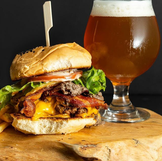 Sloppy &amp; Savory🤤 Click the link in our bio for reservations 🍔🍻 ift.tt/2m8NNOH