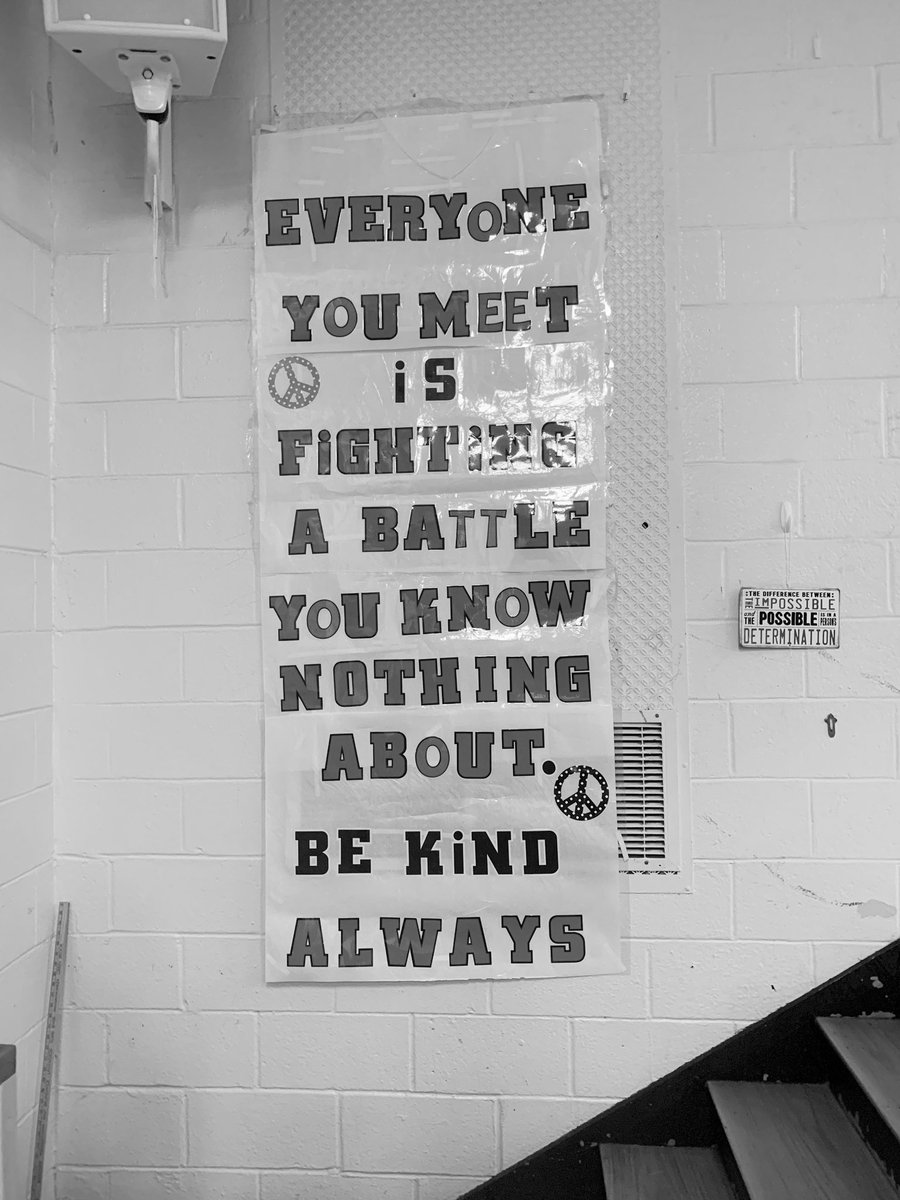 mrsmoz_mes's tweet photo. Dissability awareness in schools is extremely important because it educates students so they can become better citizens. Thank you Chuck and Tommy for educating our 6th graders and sharing your personal experiences! #DATEprogram @VMMSMustangs https://t.co/qeEyjH6Vyk