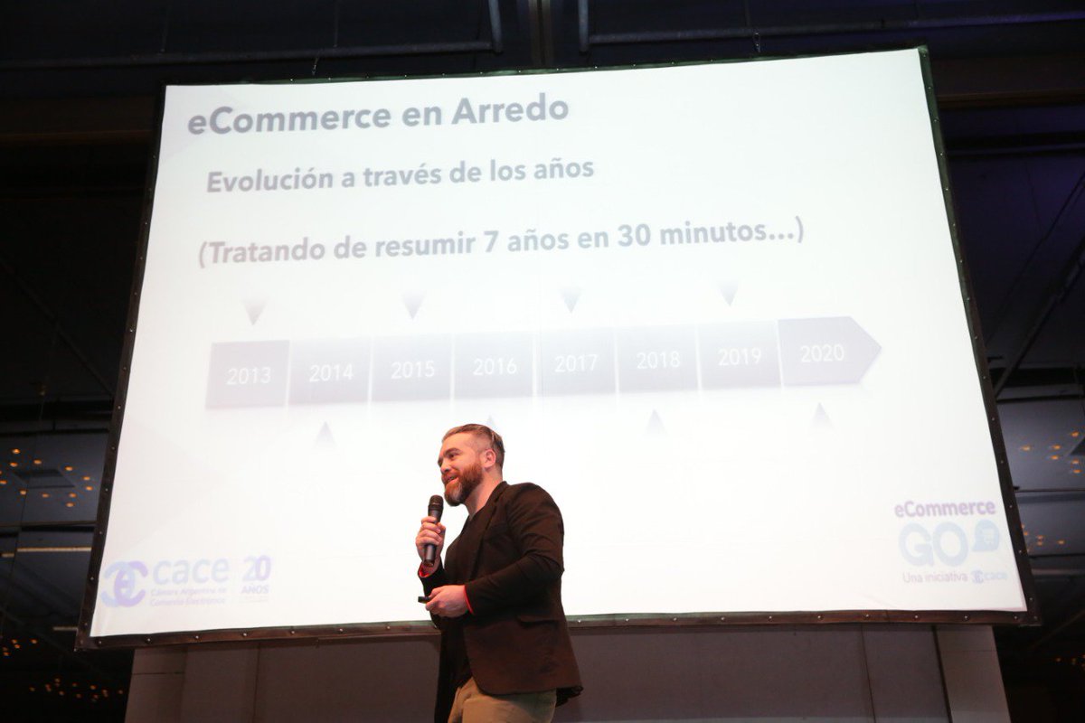 cacearg's tweet photo. "Cuando decidimos ingresar al mundo online, no sabíamos muy bien cómo hacerlo. Luego de un año lanzamos la tienda y participamos de #HotSale. La experiencia nos enseñó que era necesario crear una estructura conectada con otras áreas". Maximiliano Romero @arredo_oficial #eGoMDQ https://t.co/Cp47Akp1iU
