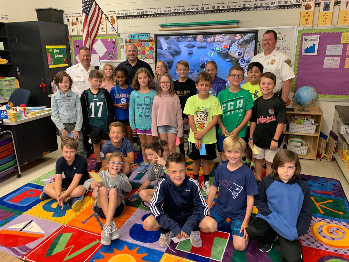 Chief Cutler, Lt. Camiscioli &amp; Lt. Holloway had the honor today to speak to Mrs. Adams and Ms. Hsieh’s classes today at the Central Elementry School.  The Department was invited to speak and receive handmade “thank you” cards from the children for keeping the community safe!!!!