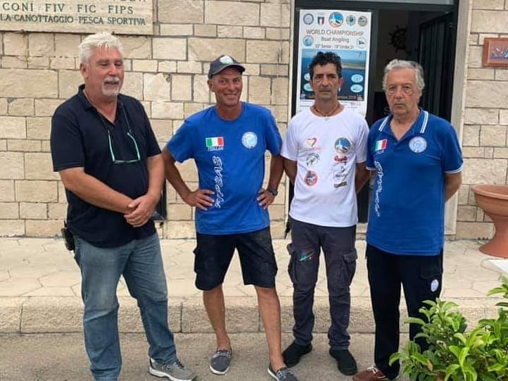 Fipsas1942's tweet photo. 🇮🇹 CAMPIONI DEL MONDO!!!🥇
A Gallipoli l’ITALIA trionfa!
Gli atleti di Alberto Marchi hanno vinto il Mondiale di Canna da Natante 2019!
Marco Volpi 🥇 Individuale!
Anthony Giacomini🥈Individuale!
#WorldChampionship #AzzurriFipsas #seniores #gallipoli2019 #boatangling https://t.co/sjxsnqtPWK