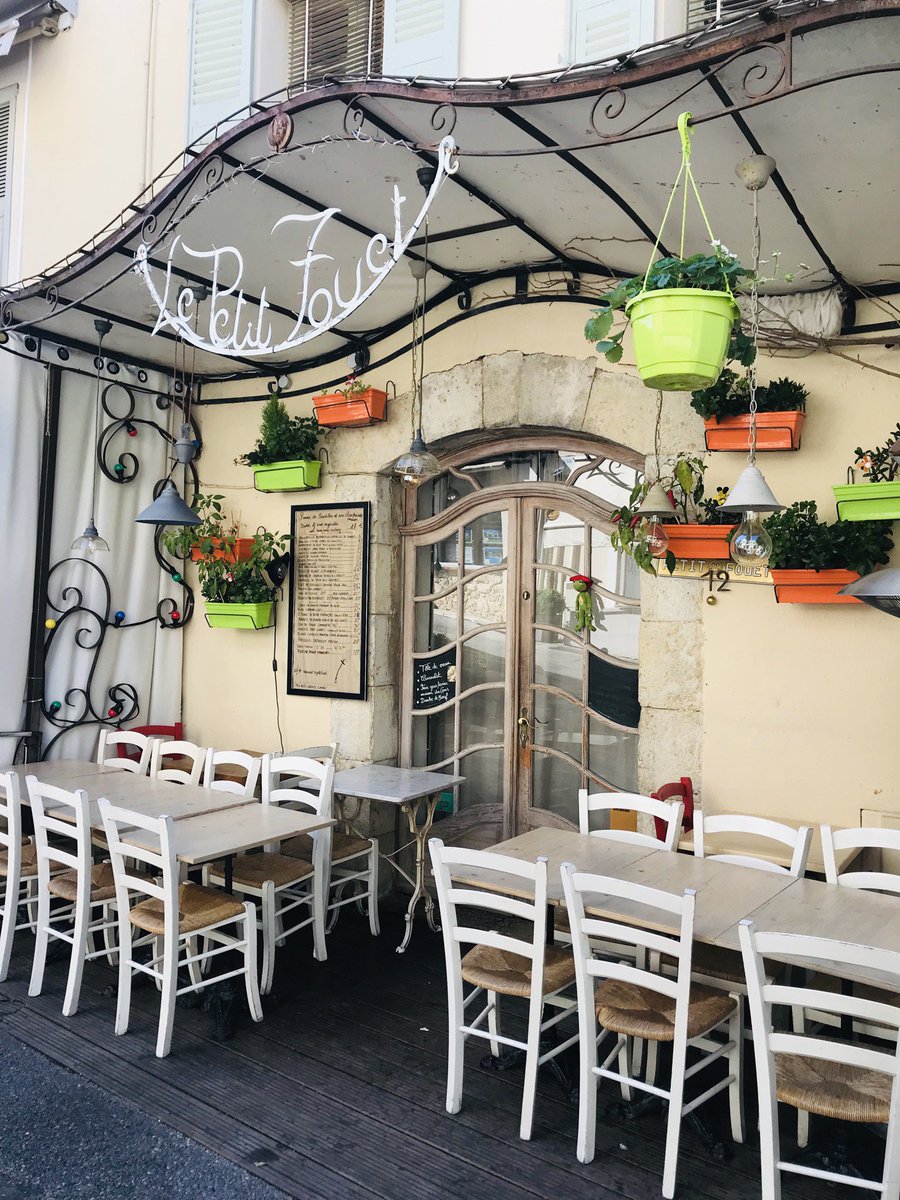 Ptt_global's tweet photo. The Perfect Village to Welcome @inthekitchenwithchefbobwaggoner and our Friends to #Mougins France.
#inthekitchenwithchefbob #Mougins #worldtraveler #youonlyliveonce #premiertourstravelglobal #premierexperiences #premiertravelsc #premiertourstravelsc #ptt_global https://t.co/w3g2nuLu1r