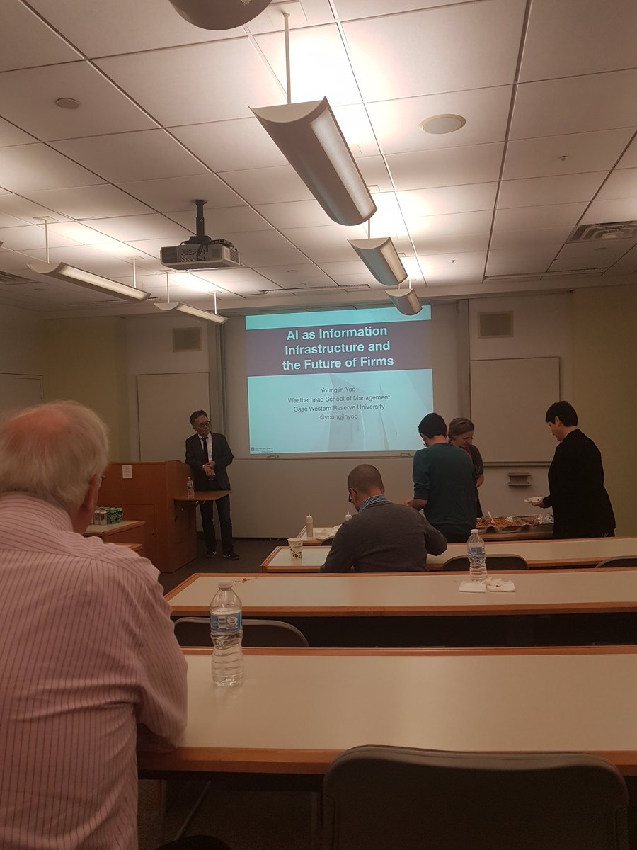 fdevaujany's tweet photo. How can we understand the nature of AI? Fascinating talk by @YoungjinYoo at @NYUStern #AI #deleuze #inorganicmatter #organiclife #deterritorialization #infosphere @WorkshopOAP @ellahafermalz @HAEFLIGER @WillVenters @pspagnoletti @LucaGiustiniano @jeremy_aroles https://t.co/eoOjR5ZhcT