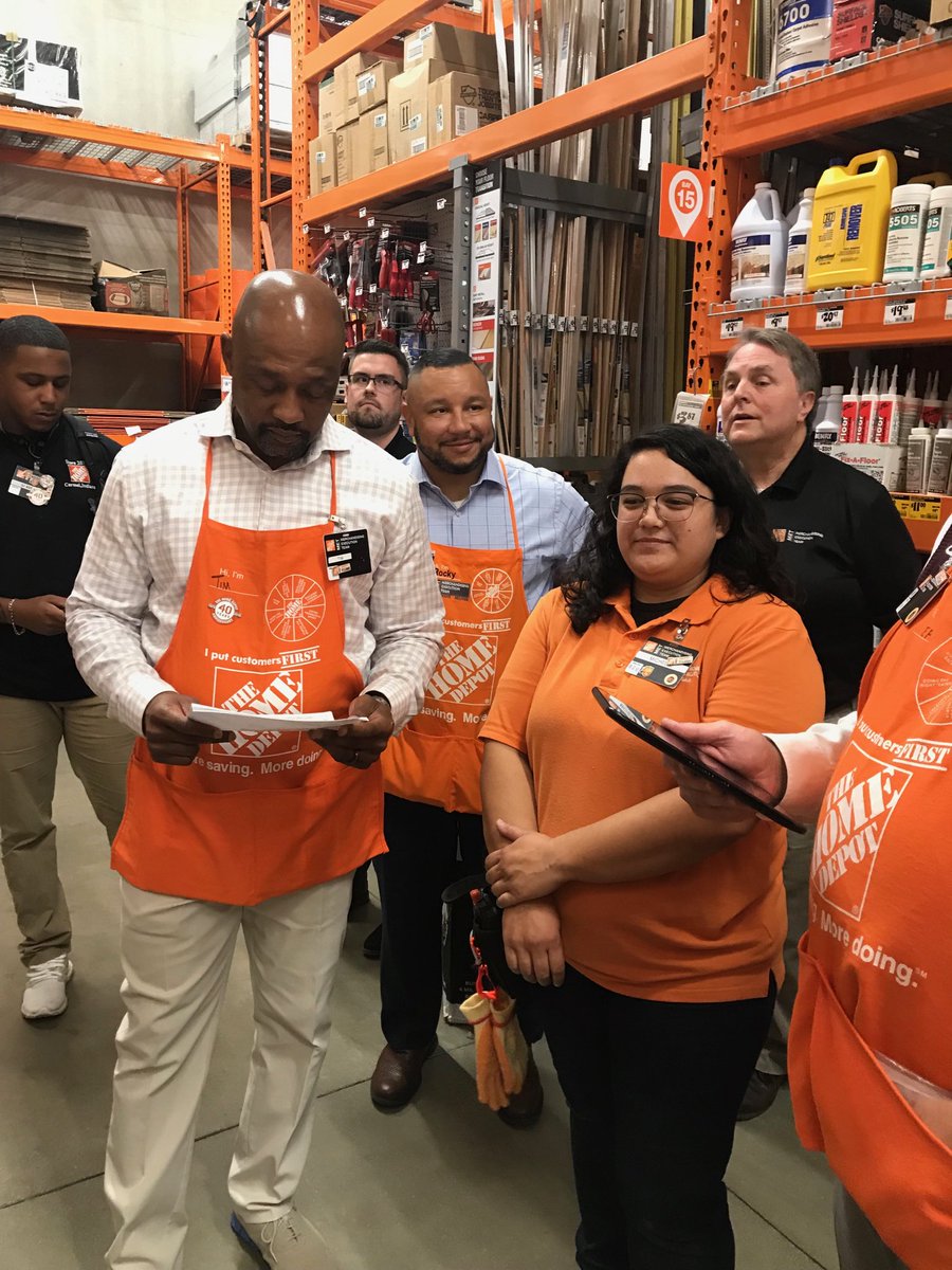 MET President walking with the Mighty Midwest Region