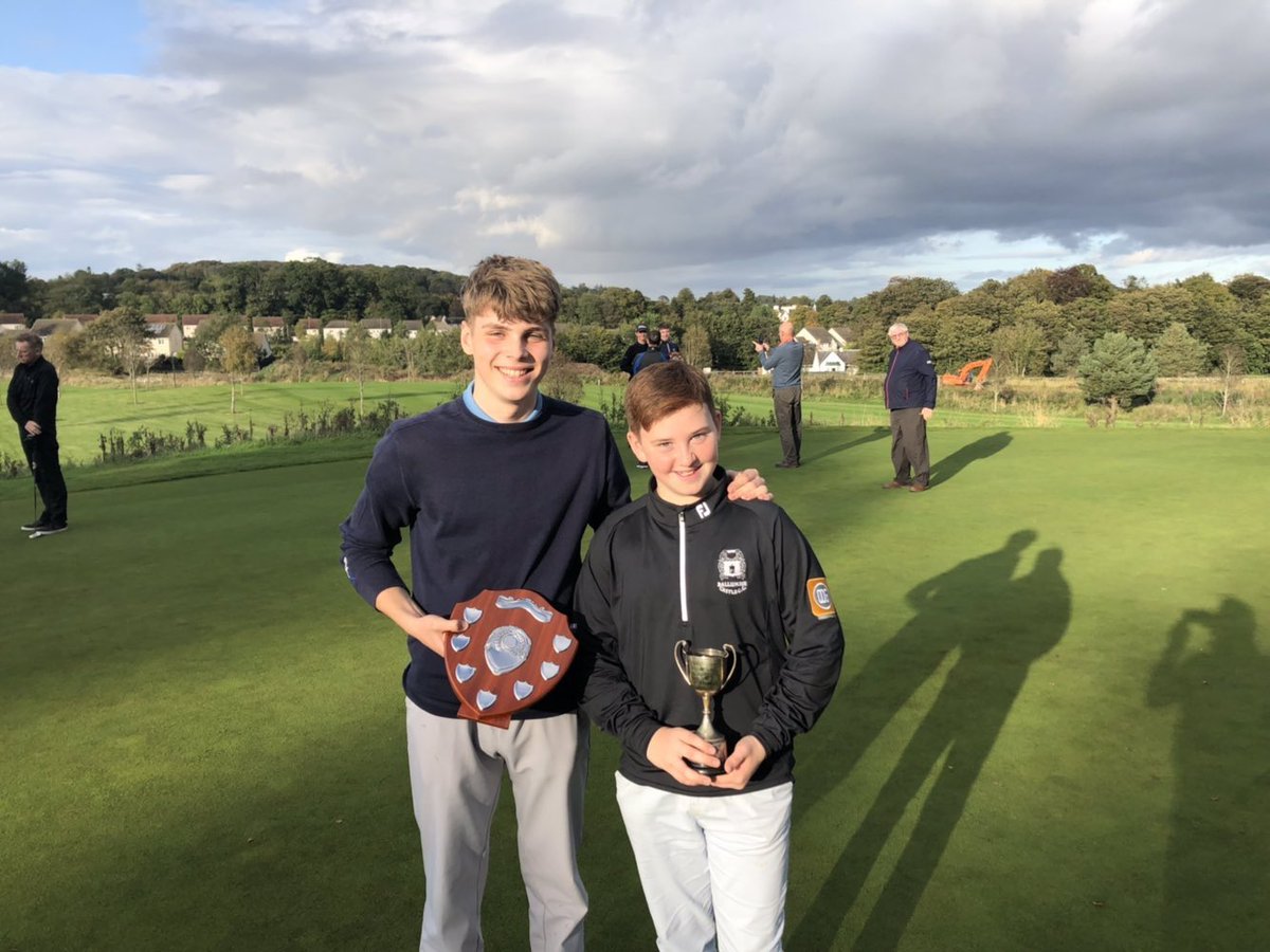 GroveAcPE's tweet photo. East District Golf Championship 2019 🏌🏼♂️⛳️🏆
Our @Grove_Academy boys won the handicap team trophy with @FinlayHazelwood taking home the handicap trophy. Thank to @BallumbieGolf for hosting and @ForAcadPE for organising a top event #GroveGolf https://t.co/1hW46rfyZu