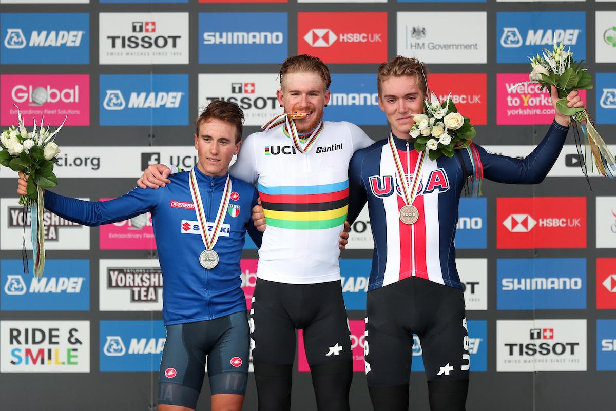 UCI_cycling's tweet photo. Check out our pick of the shots from Day 4 at the 2019 UCI Road World Championships where the USA's Quinn Simmons won gold.
🇺🇸💪

🔗 https://t.co/irlQ0zg2Ul

#Yorkshire2019 https://t.co/UvM6ZNYDcq