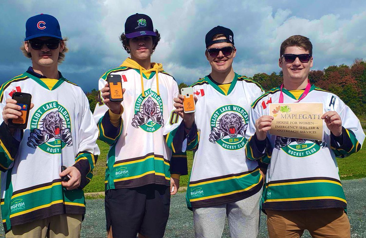 MaplegateHouse's tweet image. Massive thank you to our hometown team the @ELWildcats for helping out and showing their support for @TBTNFoundation at ELSS today! Good luck tomorrow in your first home game of the season! #tbtn #CommunityEngagement 😊