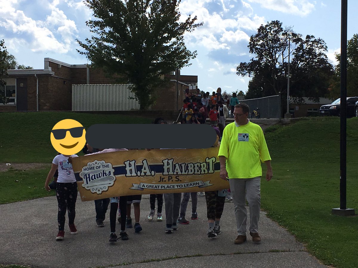 JoMcMike's tweet photo. Terry Fox walk is happening @TDSBHalbert https://t.co/fChqXpjOiX