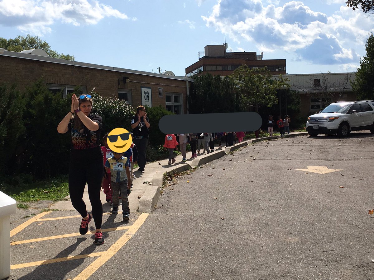 JoMcMike's tweet photo. Terry Fox walk is happening @TDSBHalbert https://t.co/fChqXpjOiX