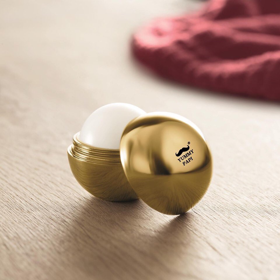 yummy_papi's tweet photo. YUMMY PAPI LIP Butter X Metalic Gold Loading this Spring/Summer

#YummyPapi #Metalic #RoseGold #Silver #Gold
#DjSbu #lipbalm #lipcare #SouthAfrica https://t.co/2txSHgrBfN