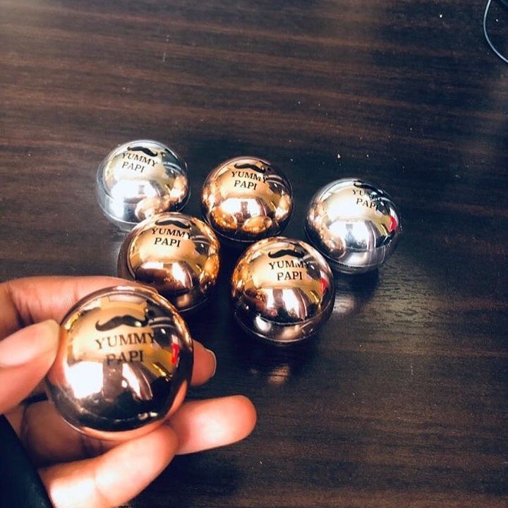 yummy_papi's tweet photo. YUMMY PAPI LIP Butter X Metalic Gold Loading this Spring/Summer

#YummyPapi #Metalic #RoseGold #Silver #Gold
#DjSbu #lipbalm #lipcare #SouthAfrica https://t.co/2txSHgrBfN