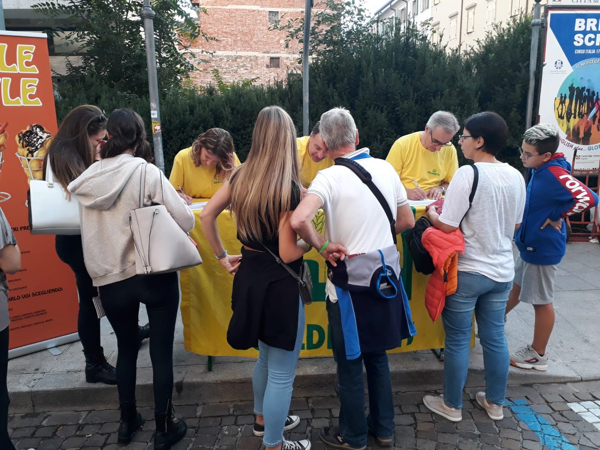 #stopciboanonimo a #Gorizia <a href="/coldiretti/">Coldiretti</a> <a href="/campagnamica/">Campagna Amica</a>, <a href="/GustiFrontiera/">Gusti di Frontiera</a>