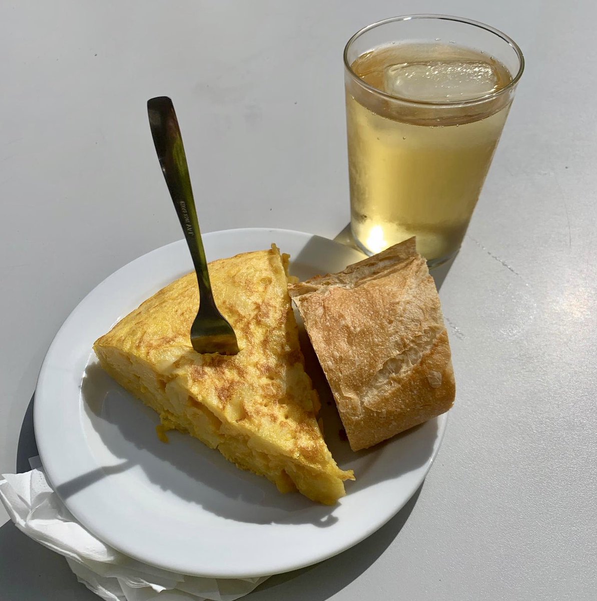 DownSyndromeIRL's tweet photo. It isn’t ALL walking on our #Camino4DSI with delicious Galecian food &amp; drink along the way! 😋
#ShareTheJourney https://t.co/2X5hdqBvxO
