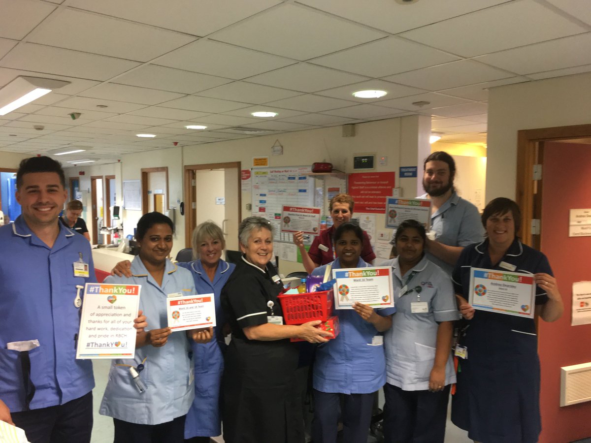 Neil_Cowan_'s tweet photo. @Horsefield_Kate and I had the pleasure of delivering #Thankyou treats to the wonderful staff on our Urology and Colorectal wards today. Thank you Sarah, Andrea and the team on the wards - super stuff :) #TeamRBCH @RBCHOD @RBCH_NHS https://t.co/i4tbObKl9i
