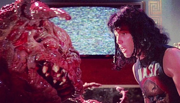 What's on El Tubo? We love @jongries in everything, and his spaced-out-mellow-metalhead OD in TERRORVISION is no exception! He's hilarious!
 😂
buzzsprout.com/104713/1750900…
😂
#terrorvision #jongries #jonathangries #horrormovienotebook #horrormoviesurvivalguide #horrorpodcast #podcast