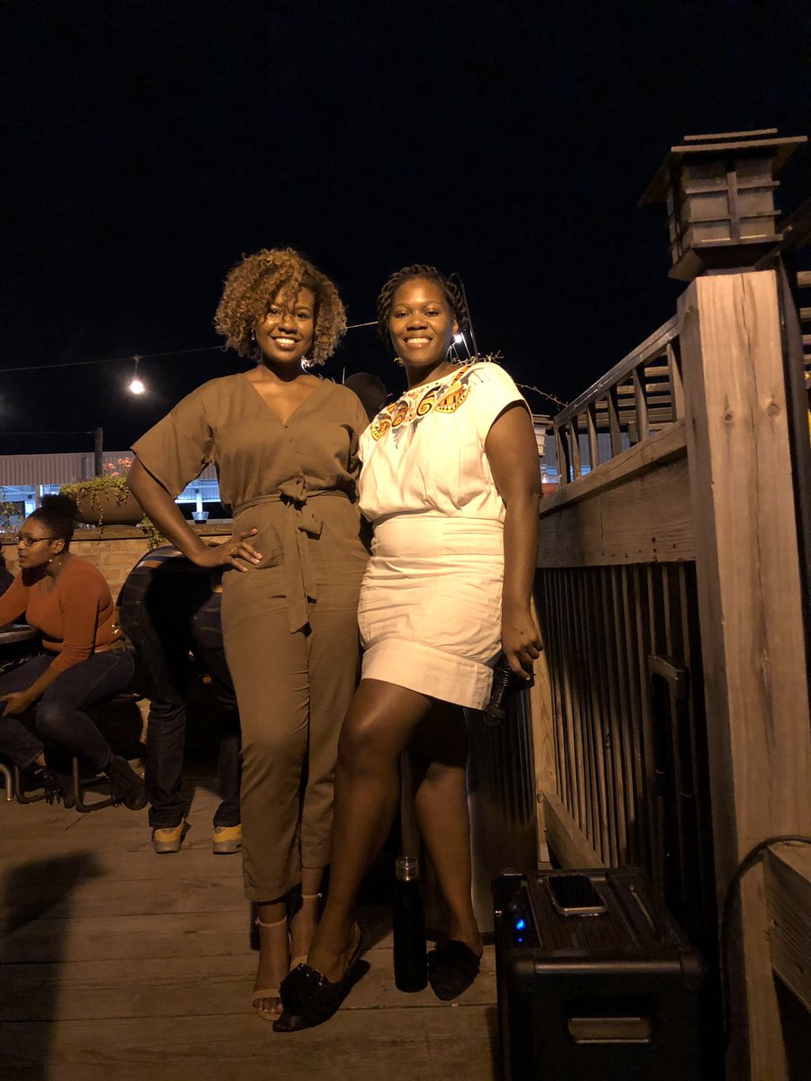 brandedbyba's tweet photo. What the power of creative collaboration looks like! Special thank you to all who came out last night to vibe and relax at our end of summer rooftop mixer! We hope to see you all next month for our @chicagoideas Week Creative Sip. Tix are available!

#creativesips @BrandChicago https://t.co/qSwm1KYRC4