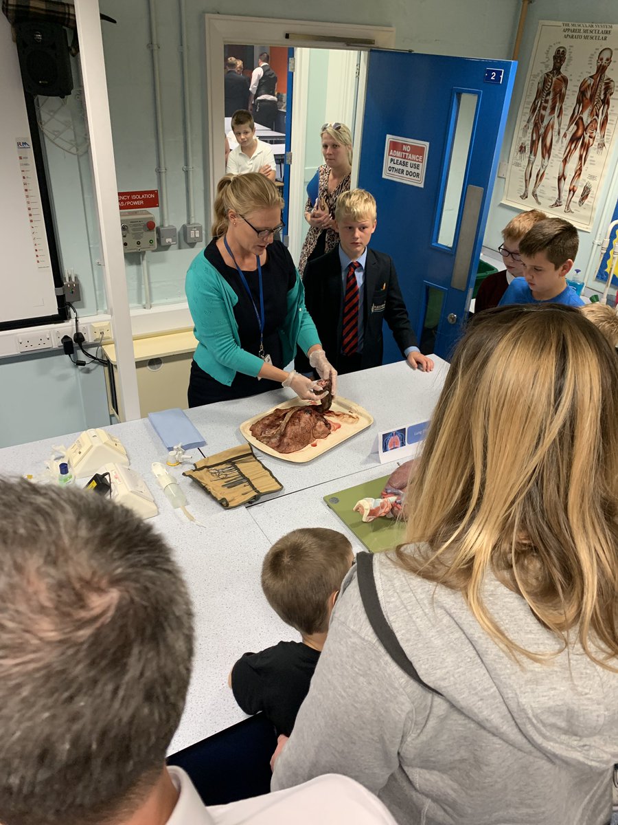FleggScience's tweet photo. @FleggHighOA Mrs Mack showing our visitors a ‘pluck’ dissection #determinedtodiscover https://t.co/zWOl2Yex0R