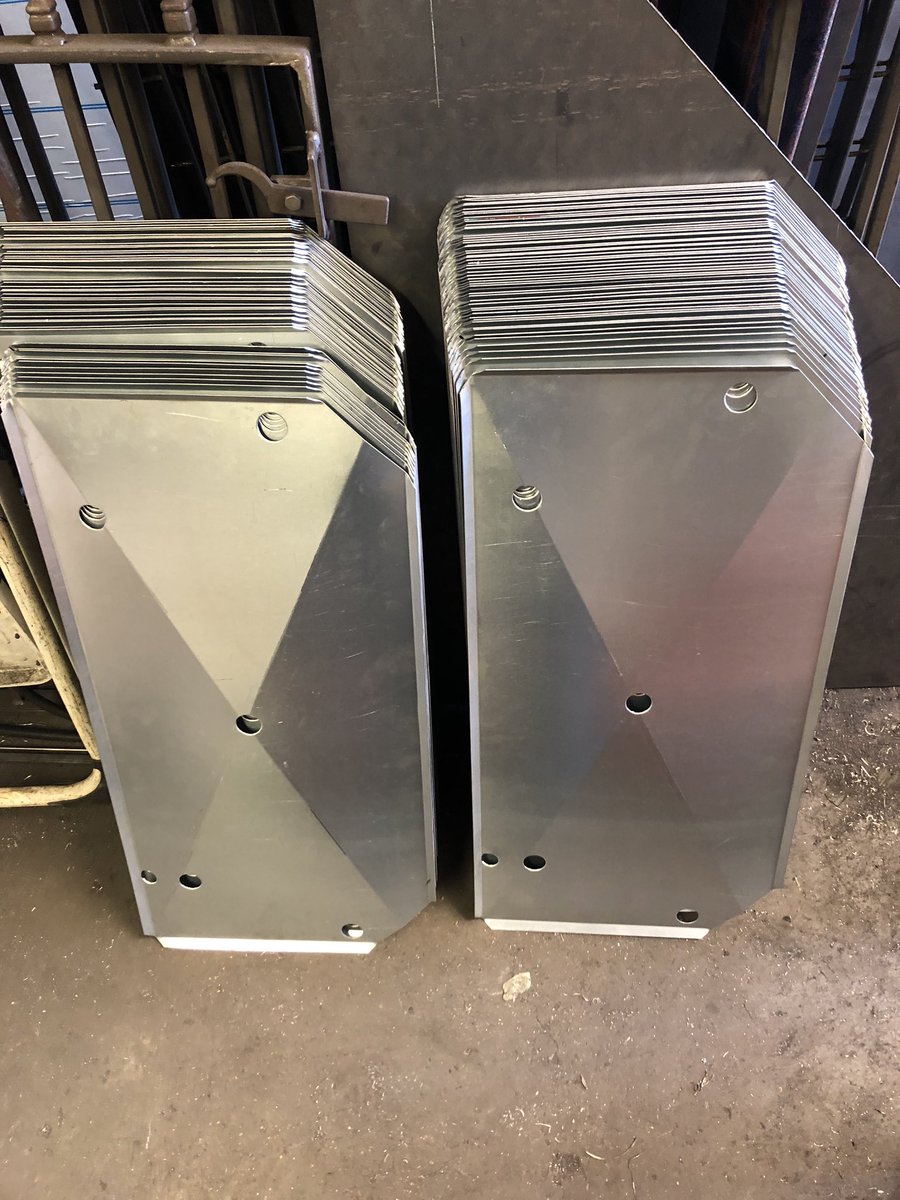 lrr_steelfab's tweet photo. @PhilipPhisan Catalytic converter security cover plates for Prius.
Supply only £25
Supply &amp; fit £80
#catalytic #converter #catalyticconverter #theft #Security #prius #TOYOTA #lrrayner https://t.co/LXuAjFQUyP