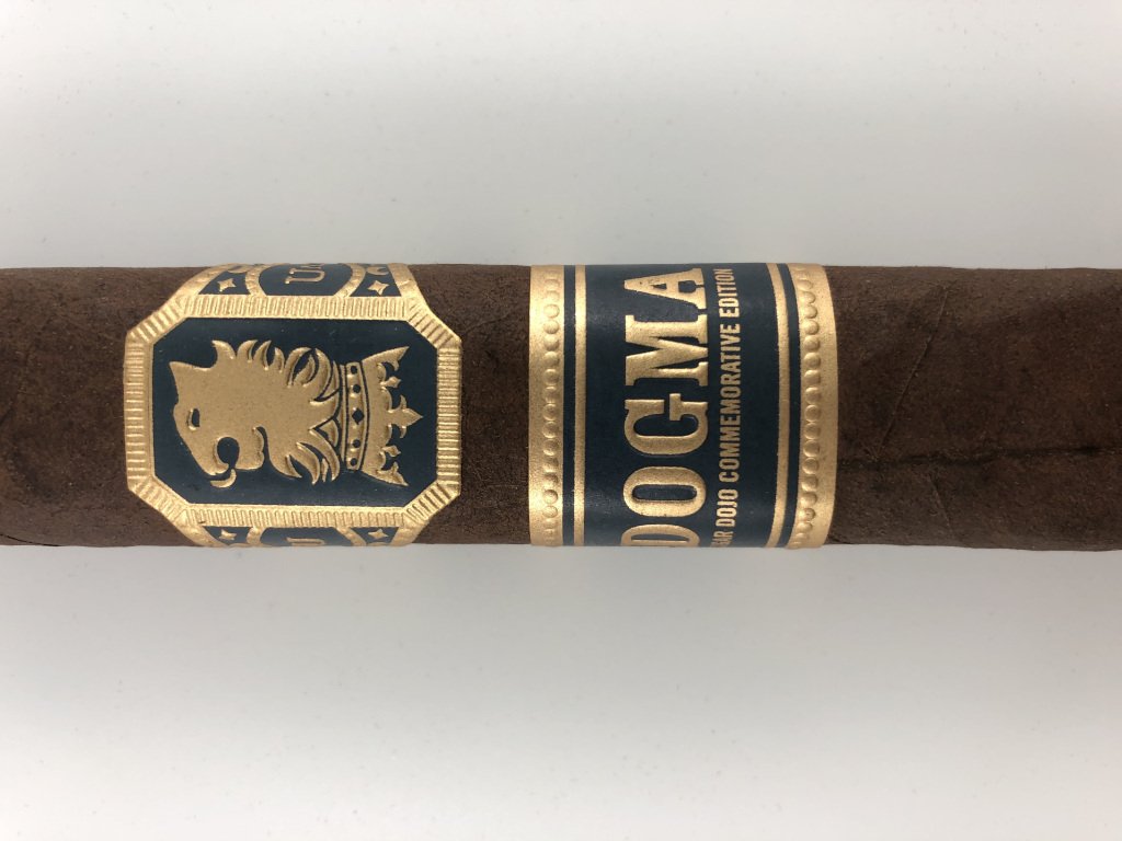 ValBradshaw's tweet photo. 2019 Undercrown "Dojo Dogma" LE
6x56 Box Press Maduro.
Excellent vitola sure to satisfy every level of cigar smoker.
@drewestatecigar @drewestatejoe @CigarDojo #DEIPCPR #De4L #Cigars #Dojonathon… https://t.co/wuzDhIOa6Y https://t.co/LaxGce5ITE